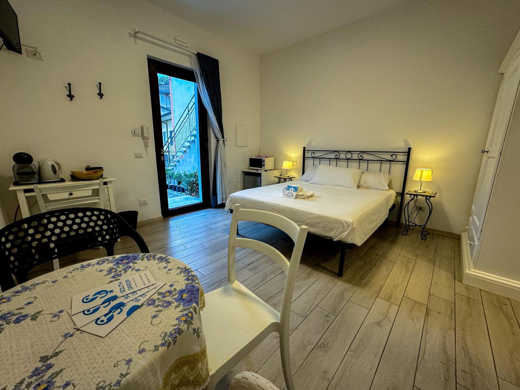 Sg Rooms - Casa Laura Peschiera del Garda Ngoại thất bức ảnh