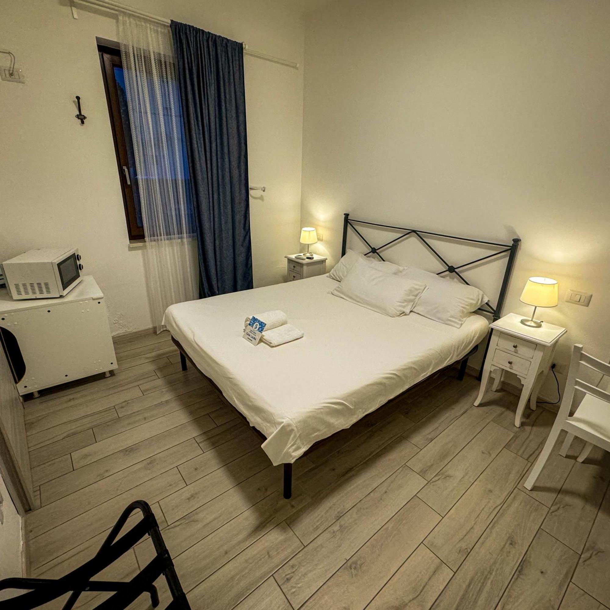 Sg Rooms - Casa Laura Peschiera del Garda Ngoại thất bức ảnh