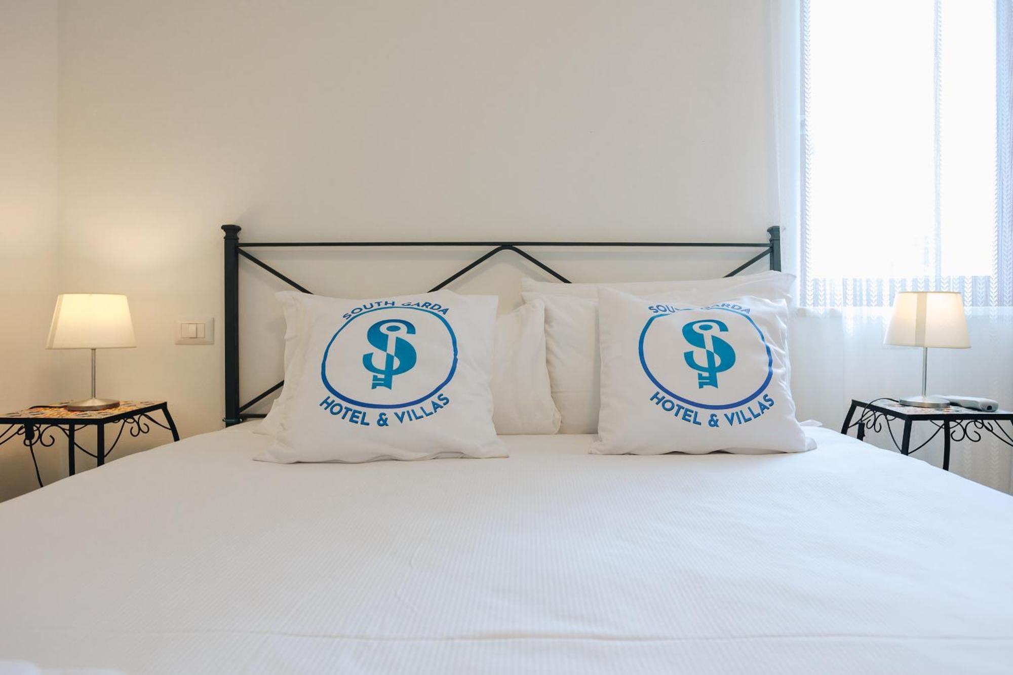 Sg Rooms - Casa Laura Peschiera del Garda Ngoại thất bức ảnh